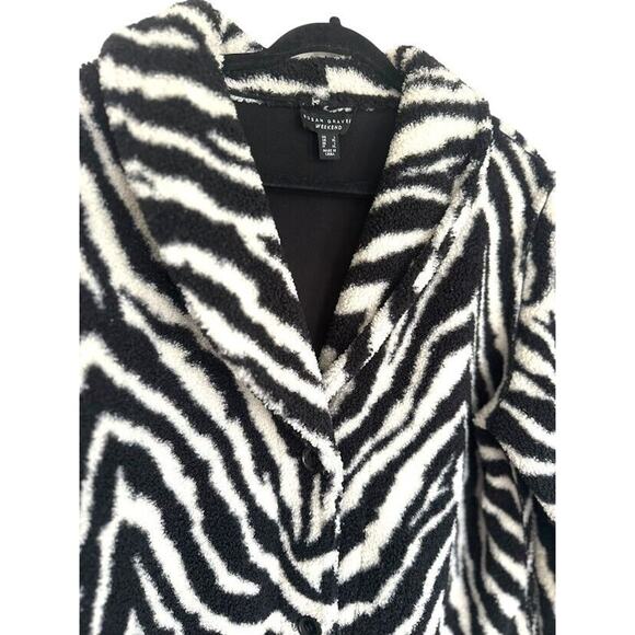 Susan Graver Weekend Reversible Sherpa Polar Fleece Coat Zebra Black Size Large - Picture 5 of 7